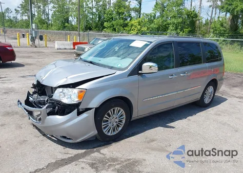 2016 Chrysler Town & Country Touring-L Anniversary Edition из США, поврежденный, VIN 2C4RC1CG5GR207321